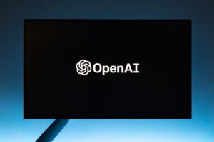 OpenAI公布GPT-5算力分配策略：优先保障付费用户