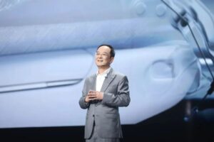 吉利高层大调整：极氪CEO安聪慧将掌舵吉利控股集团