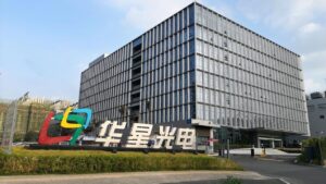 华星光电完成对LG Display中国业务收购，交易总额110.88亿元