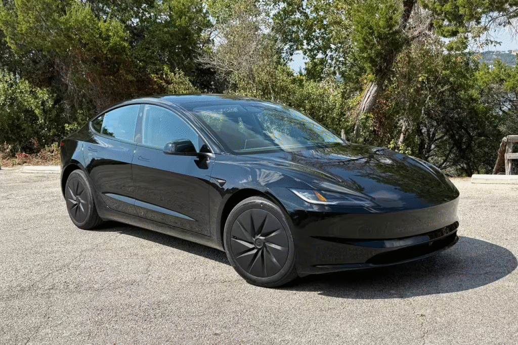 特斯拉Model 3标准版外观