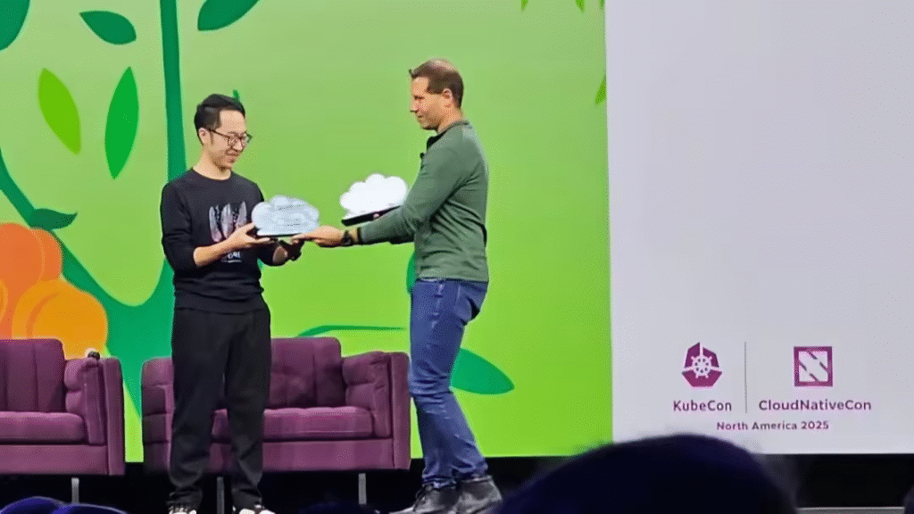 华为云王泽锋获CNCF终身成就奖