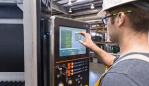 高通发布首款工业PC处理器跃龙IQ-X系列，AI算力达45 TOPS