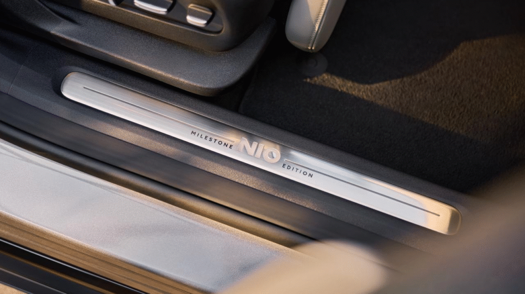 蔚来ES6 30万台纪念版