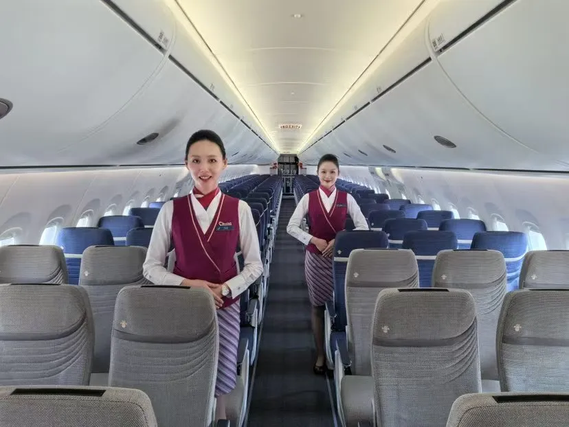 中国南航C919座舱布局