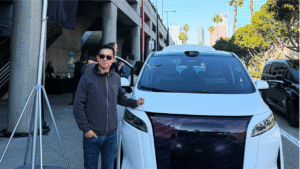 法拉第未来（FF）公布五年发展规划：目标产销40-50万辆，FX Super One开启中东交付​