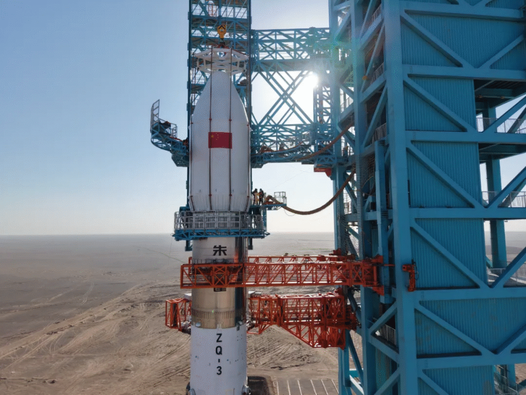 蓝箭航天朱雀三号火箭首飞成功入轨