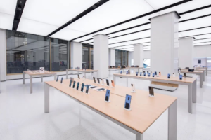 工信部：2025年前10月我国智能手机产量突破10亿台