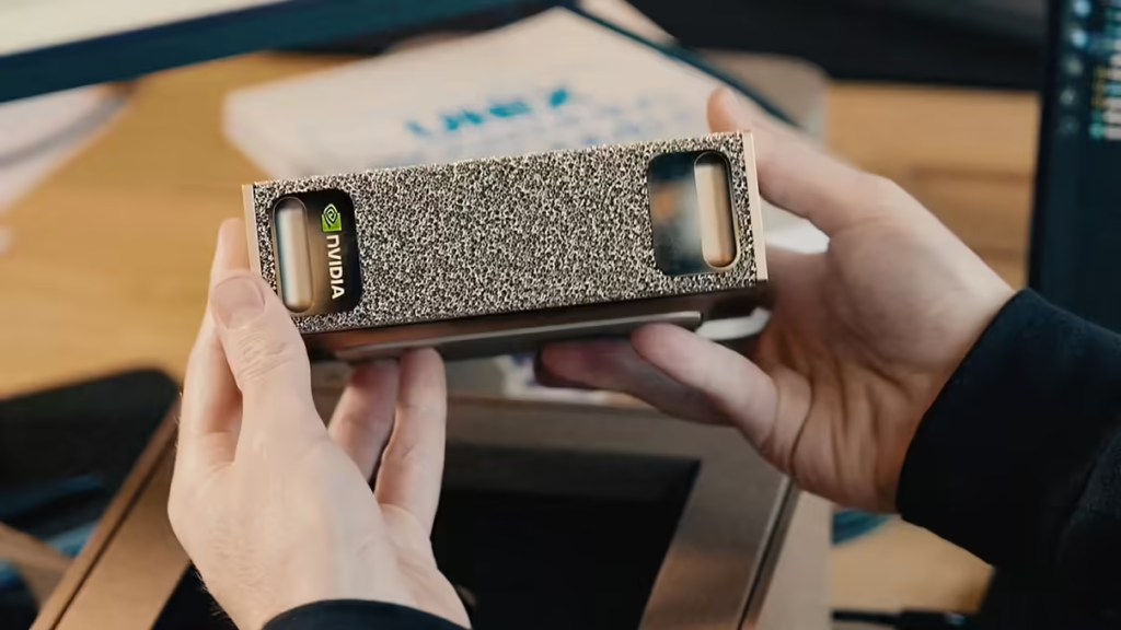 英伟达DGX Station与DGX Spark桌面AI超算