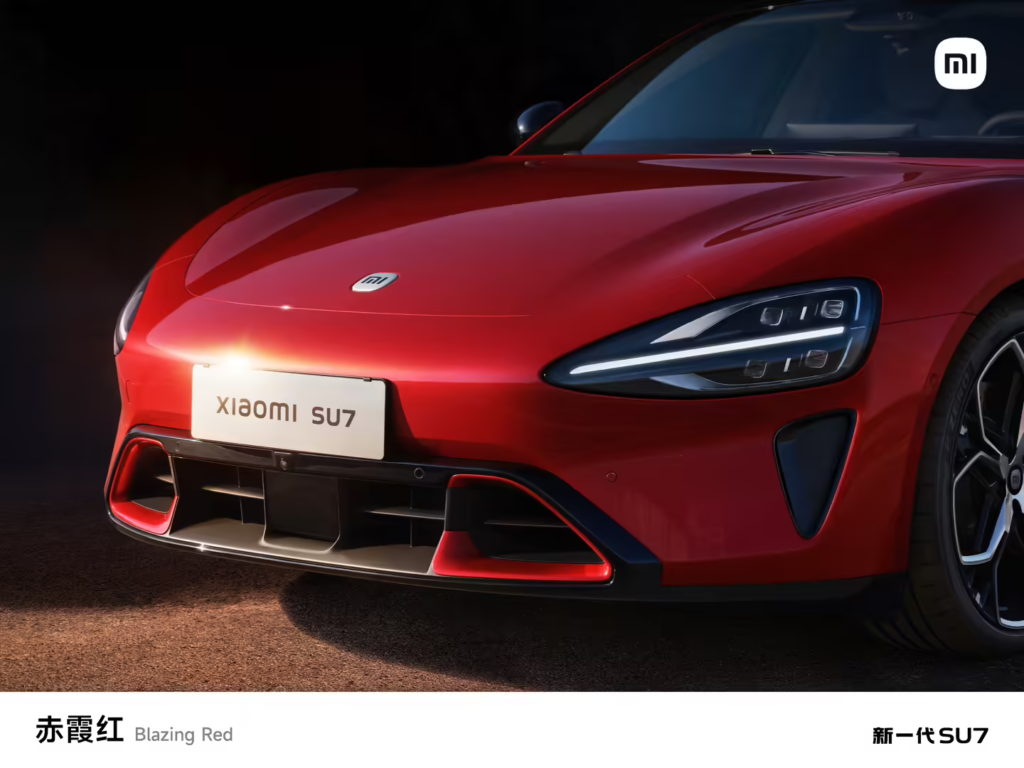 新一代小米SU7“赤霞红”