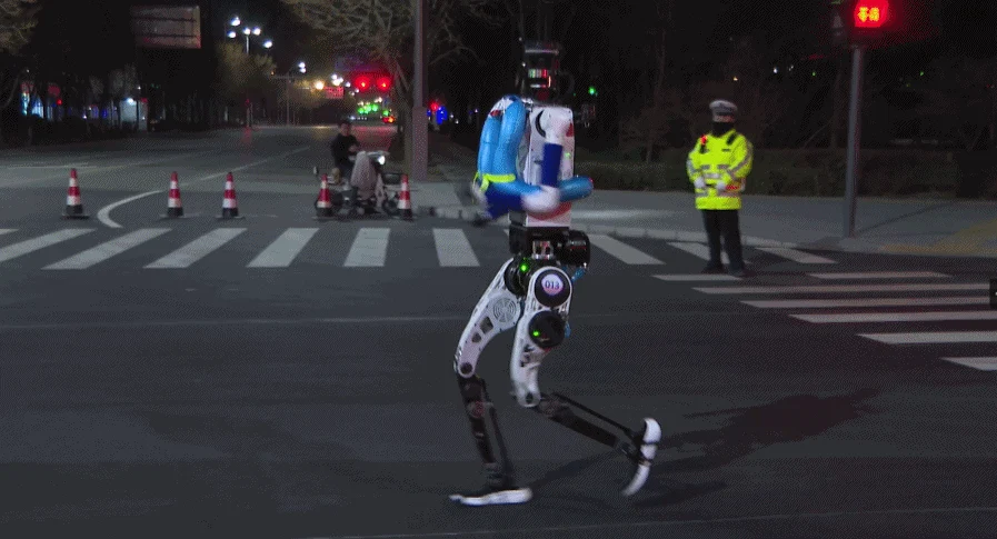 2026北京亦庄人形机器人半马完成首测