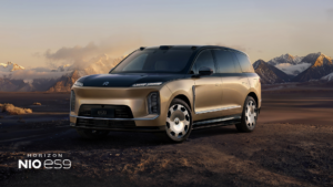 蔚来旗舰 SUV ES9 正式发布 租电版 42 万元起售