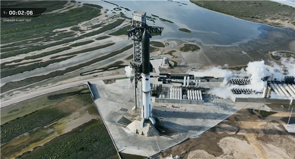 SpaceX 星舰第12次试飞成功升空,星舰V3飞船首秀验证关键性能