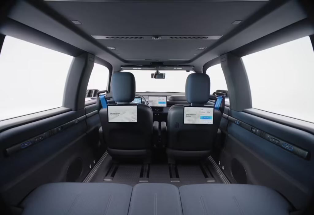 Waymo首款专用Robotaxi车型Ojai